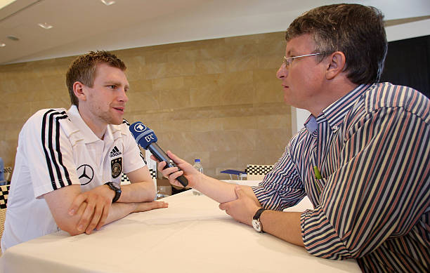 现出了强大 现出了强大